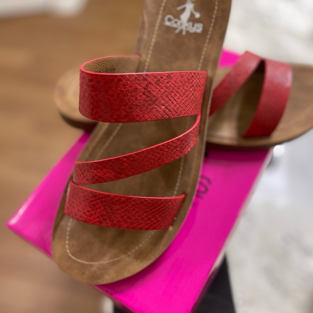 Corkys size 11 Red Snakeskin sandals